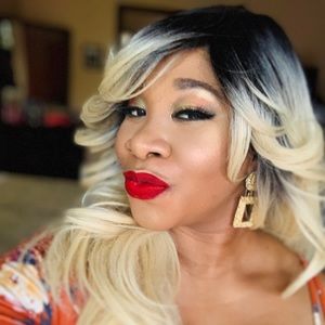 Meet your Posher, Danetta